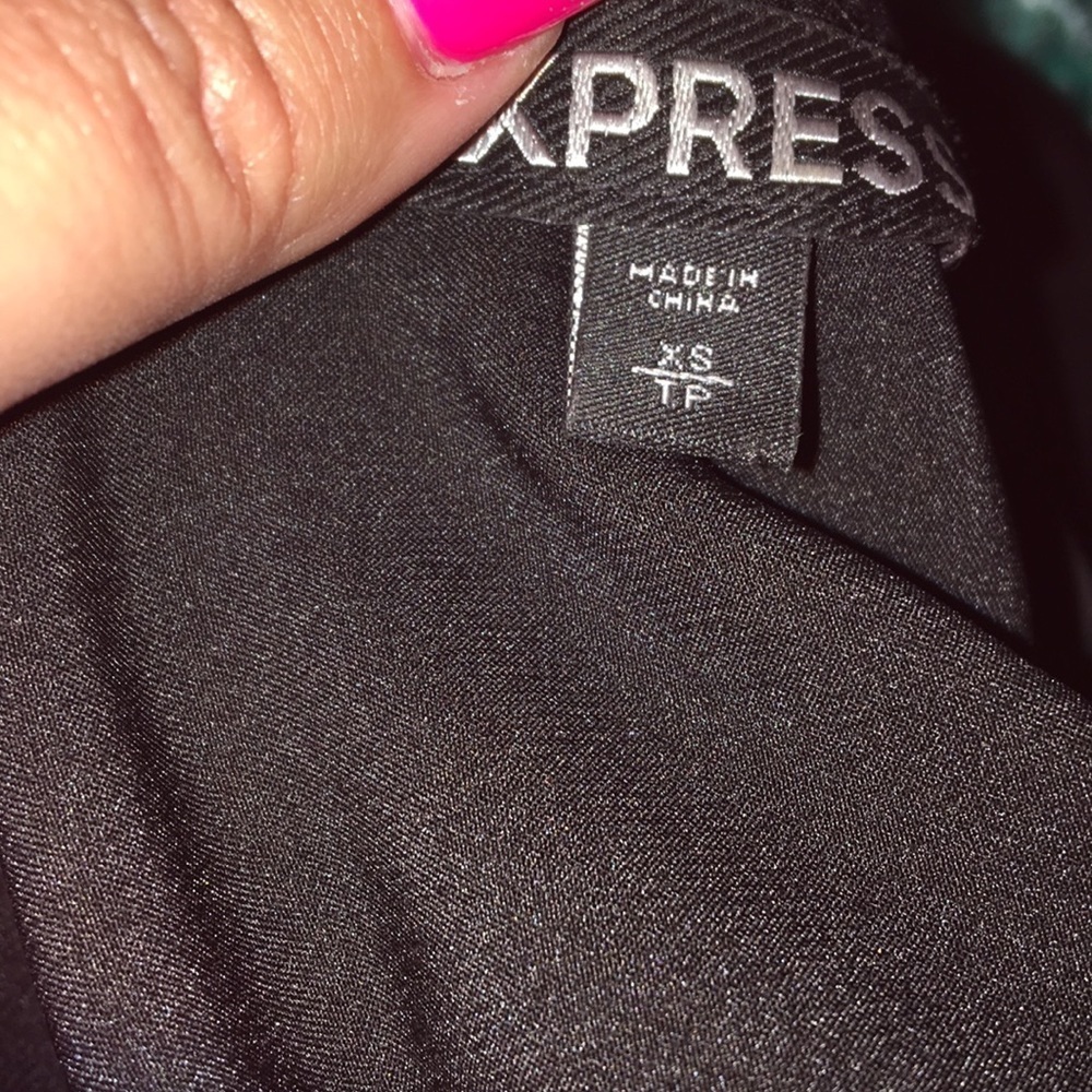 Express Dress - Picture 5 of 6